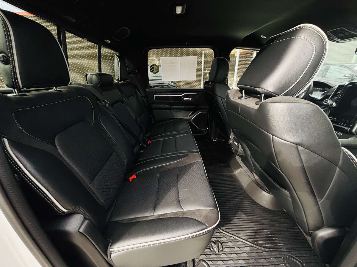 Photo 39 of this Ram 1500