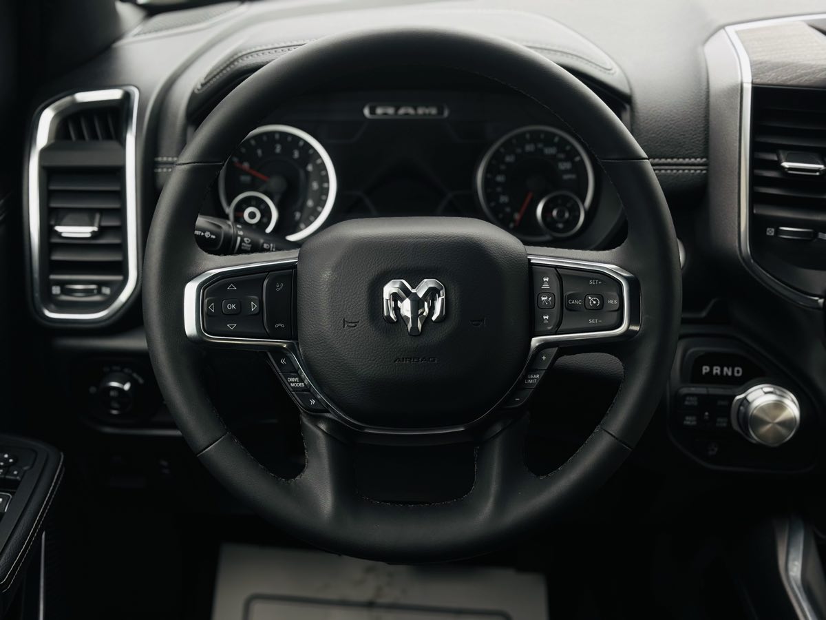 Photo 51 of this Ram 1500
