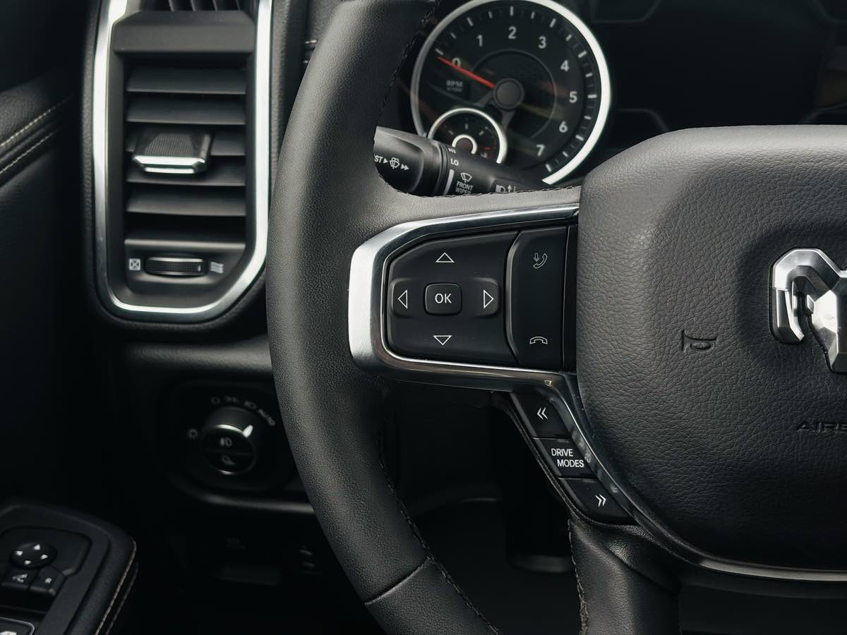 Photo 52 of this Ram 1500