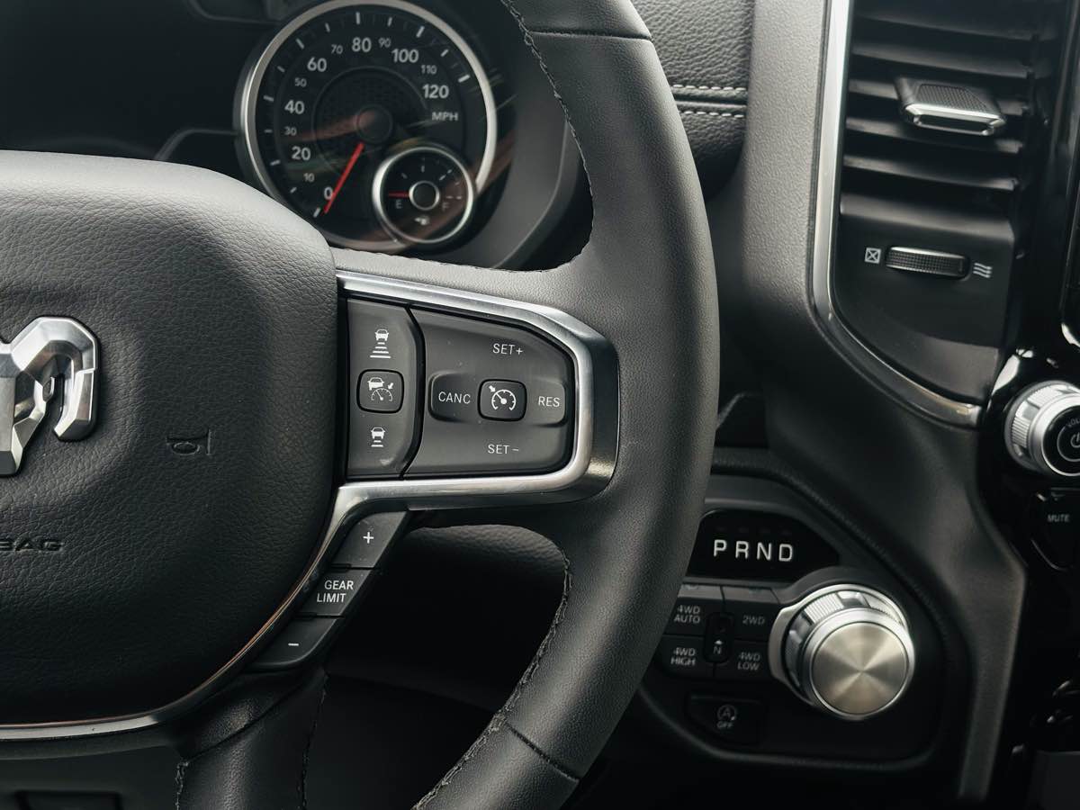 Photo 53 of this Ram 1500