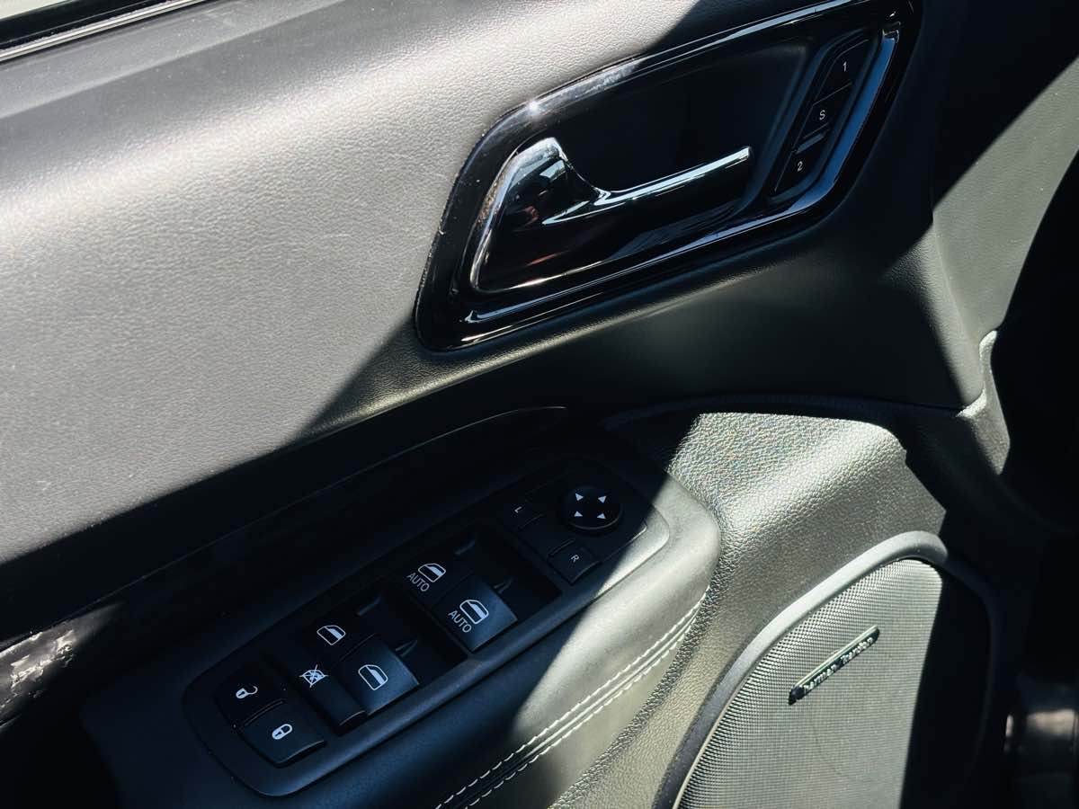 Photo 35 of this Dodge Durango