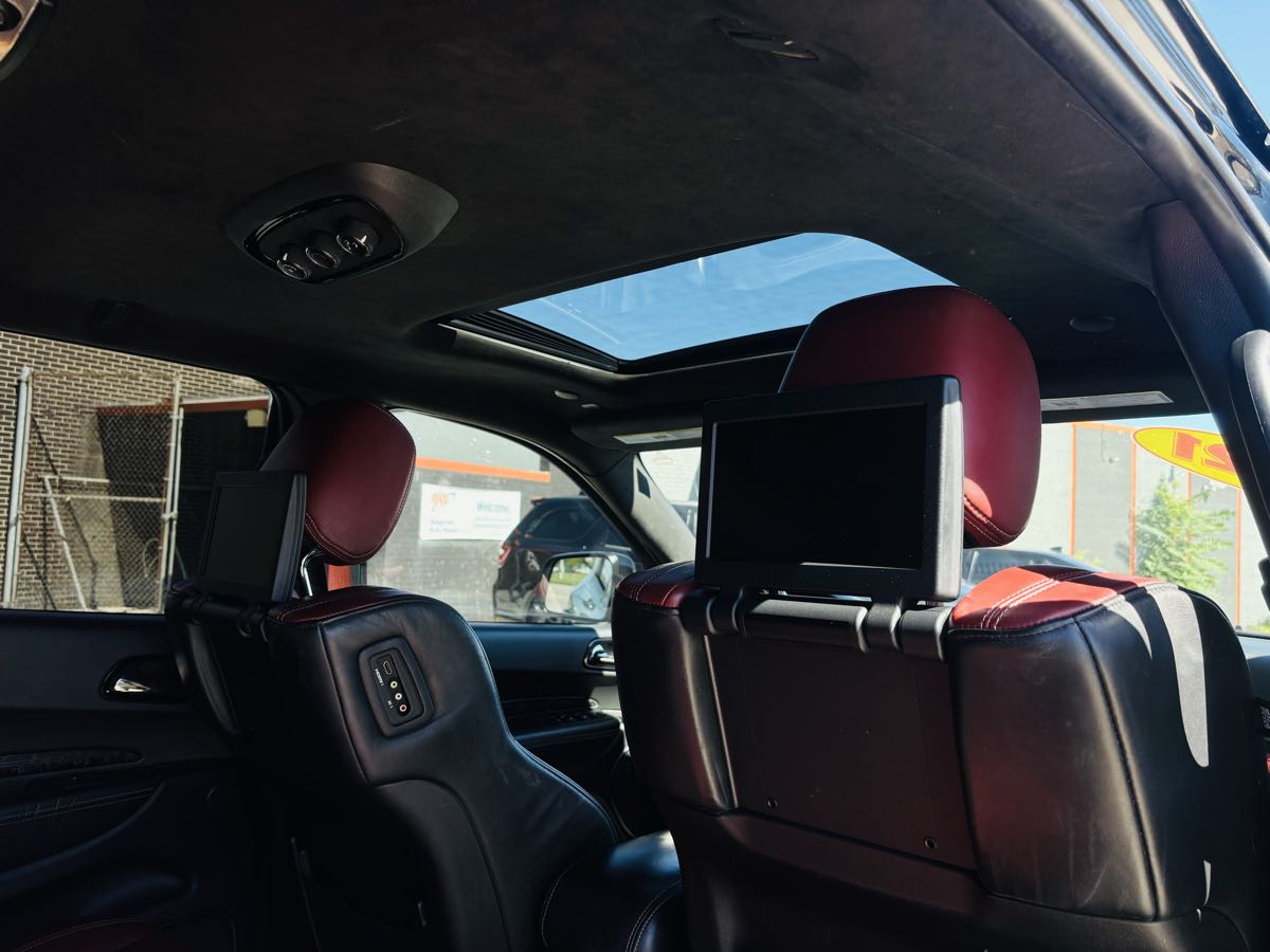Photo 44 of this Dodge Durango