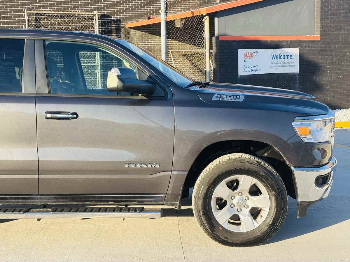 Photo 6 of this Ram 1500