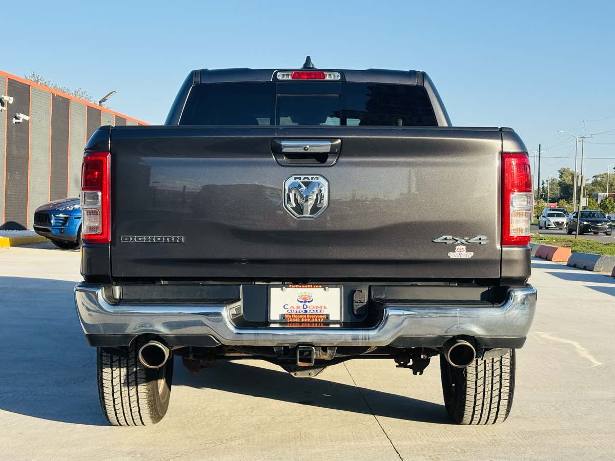 Photo 13 of this Ram 1500