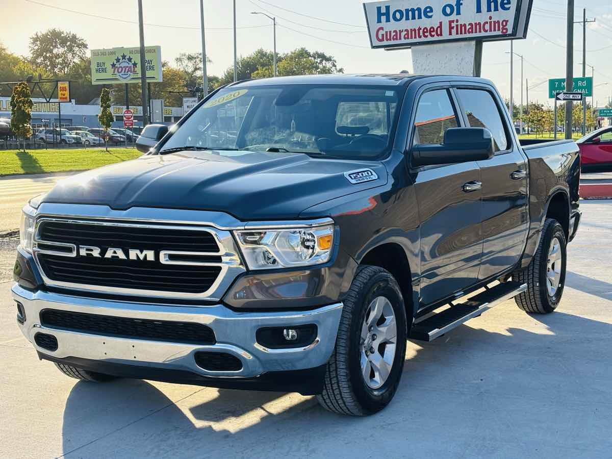 Photo 18 of this Ram 1500