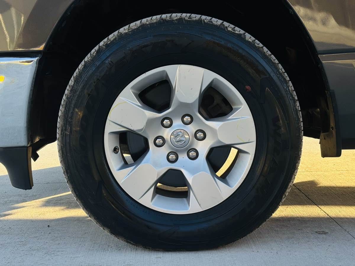 Photo 29 of this Ram 1500