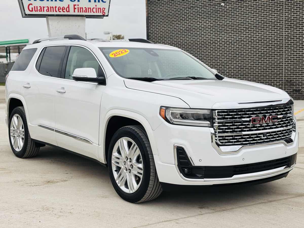 Photo 5 of this GMC Acadia
