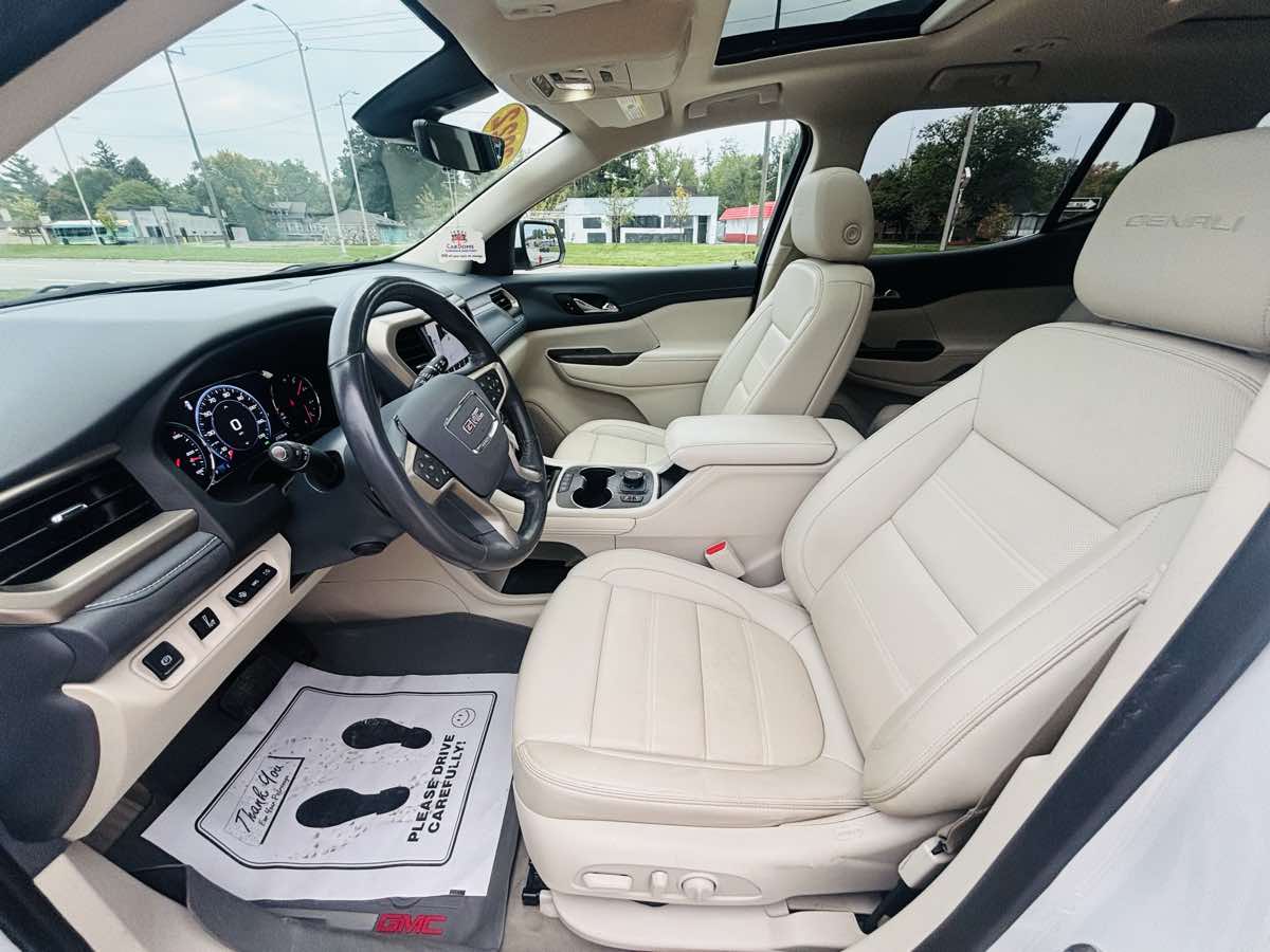 Photo 30 of this GMC Acadia