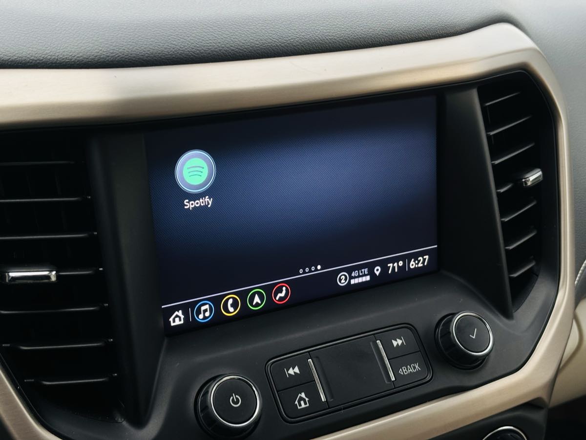 Photo 66 of this GMC Acadia