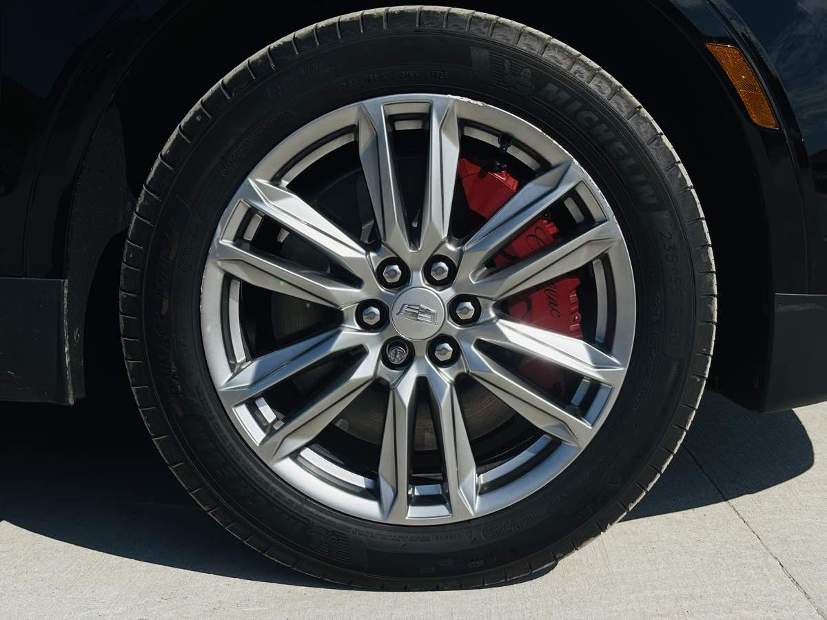 Photo 25 of this Cadillac XT5