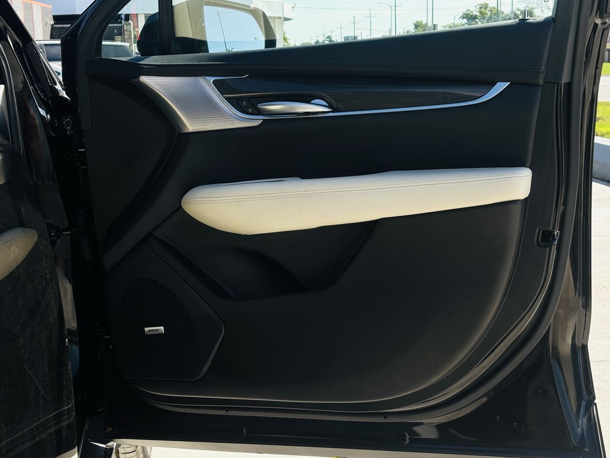 Photo 43 of this Cadillac XT5