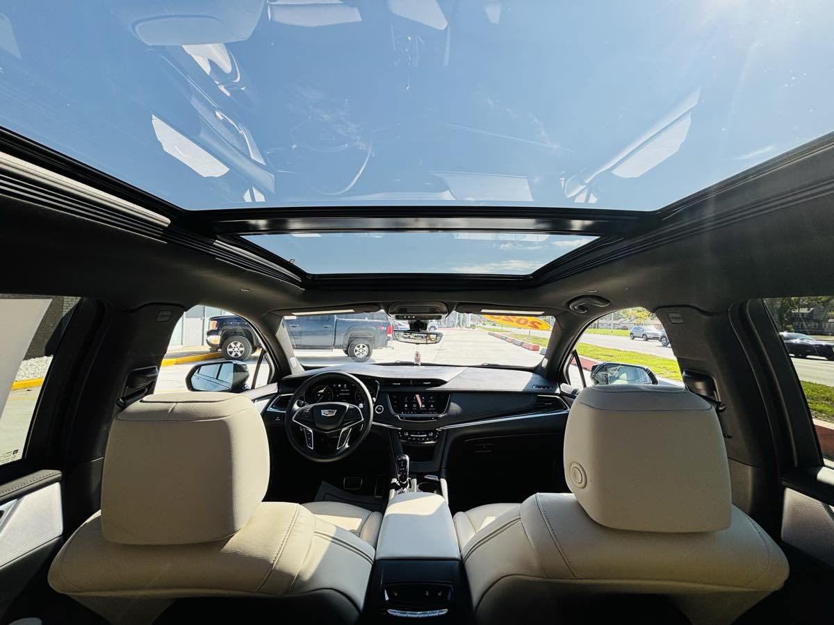Photo 45 of this Cadillac XT5