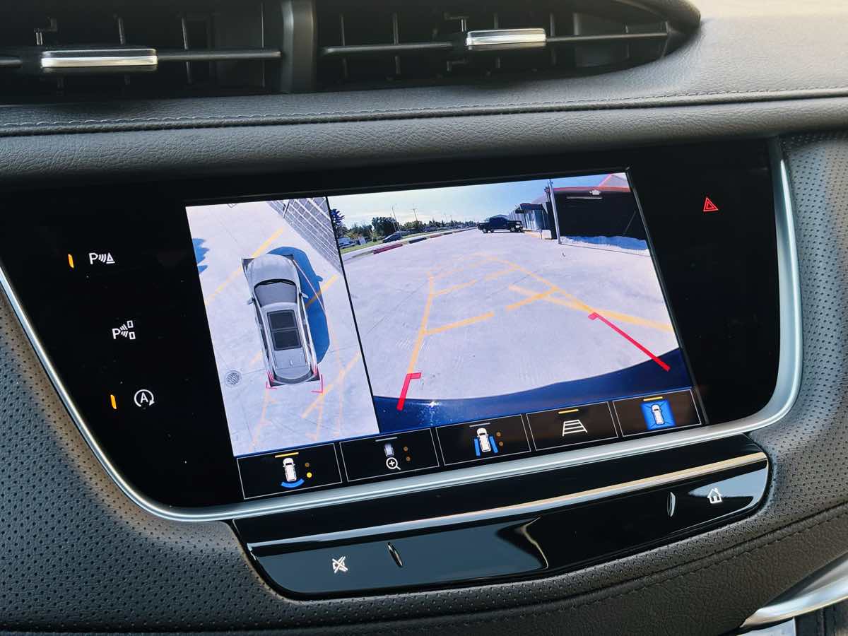 Photo 67 of this Cadillac XT5