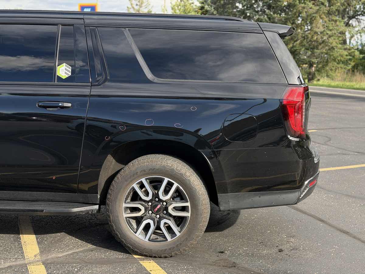 Photo 6 of this GMC Yukon XL