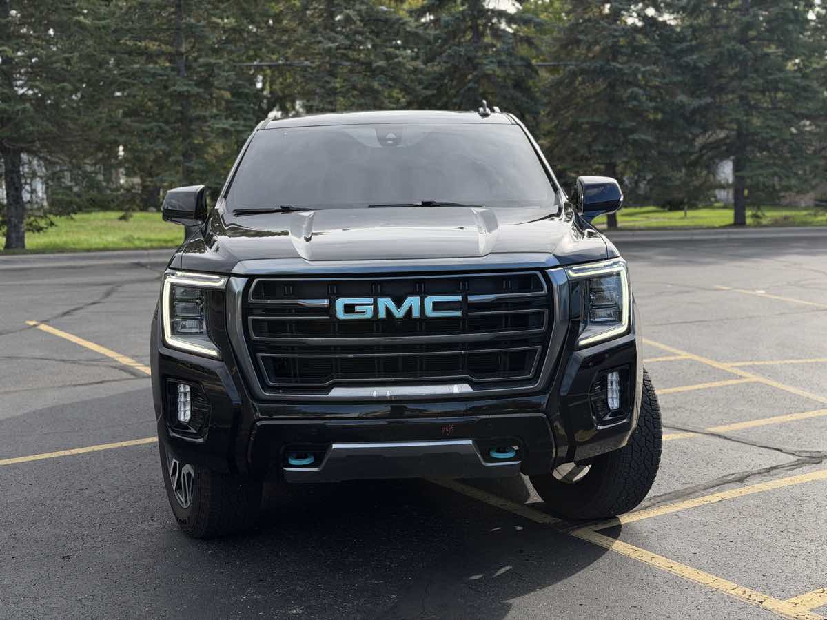 Photo 9 of this GMC Yukon XL