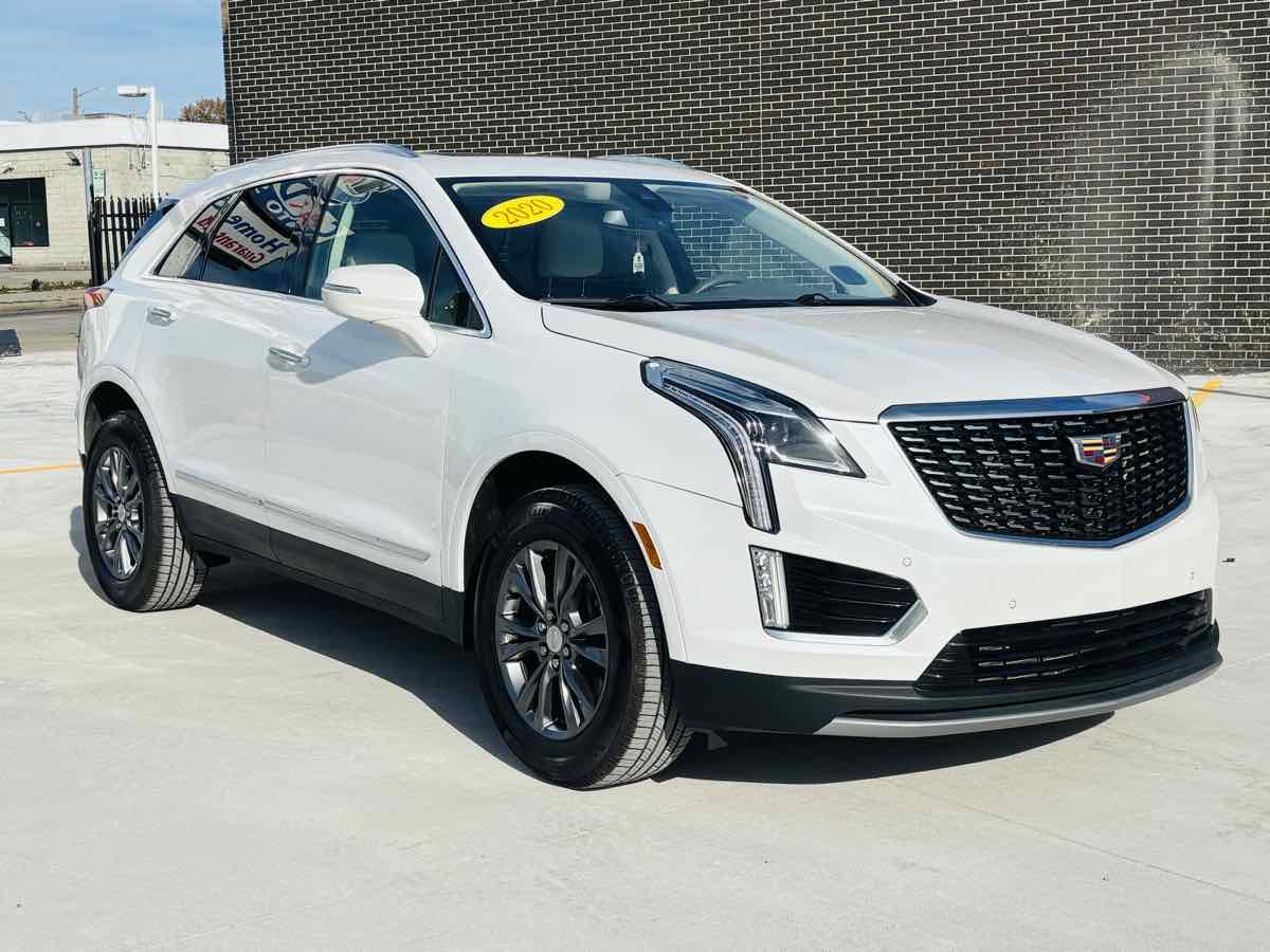 Photo 5 of this Cadillac XT5