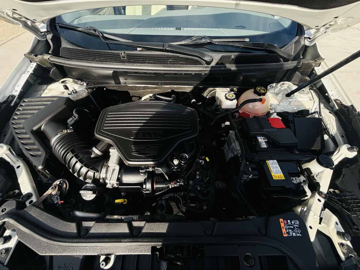 Photo 23 of this Cadillac XT5