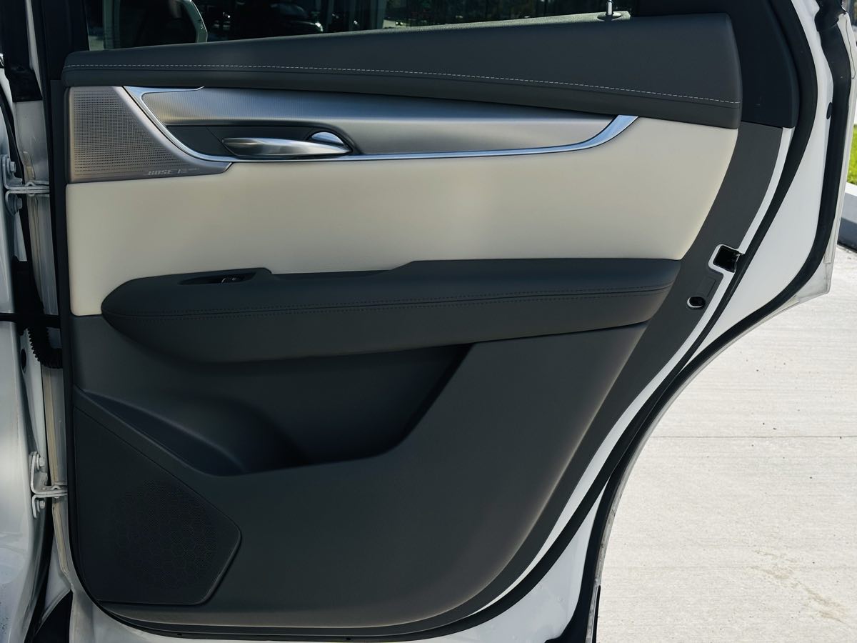 Photo 39 of this Cadillac XT5