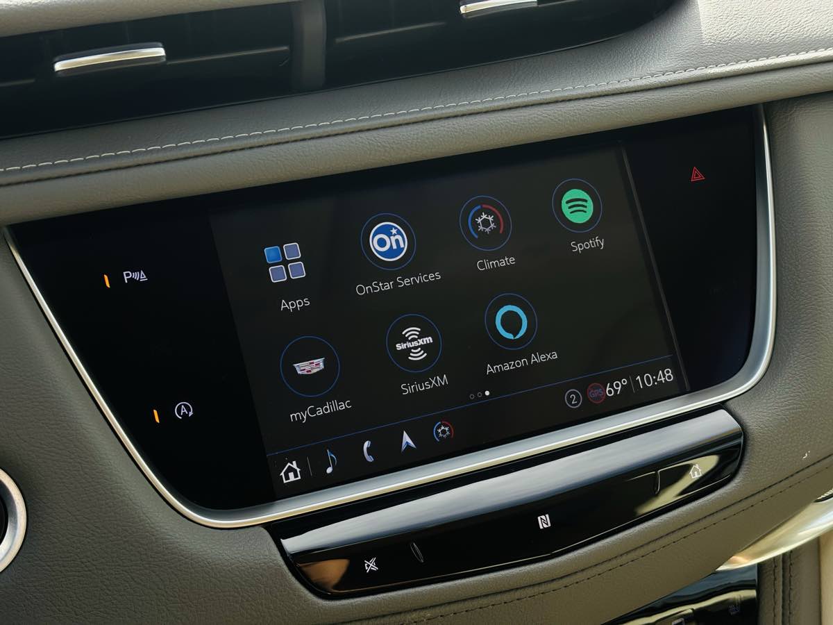 Photo 63 of this Cadillac XT5