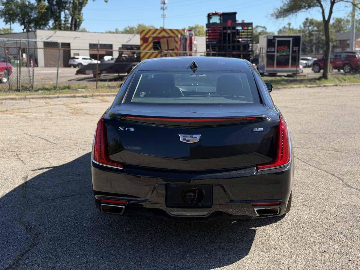 Photo 5 of this Cadillac XTS