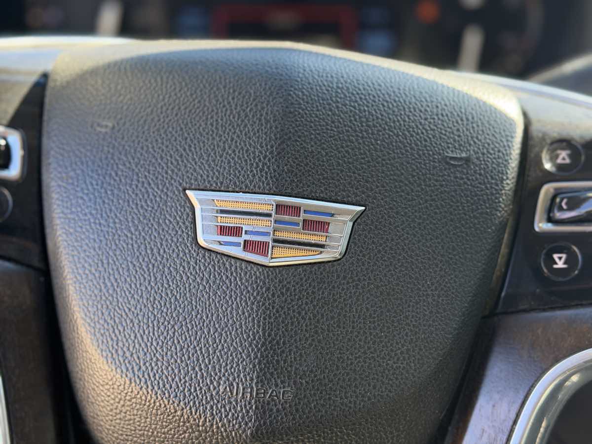 Photo 16 of this Cadillac XTS