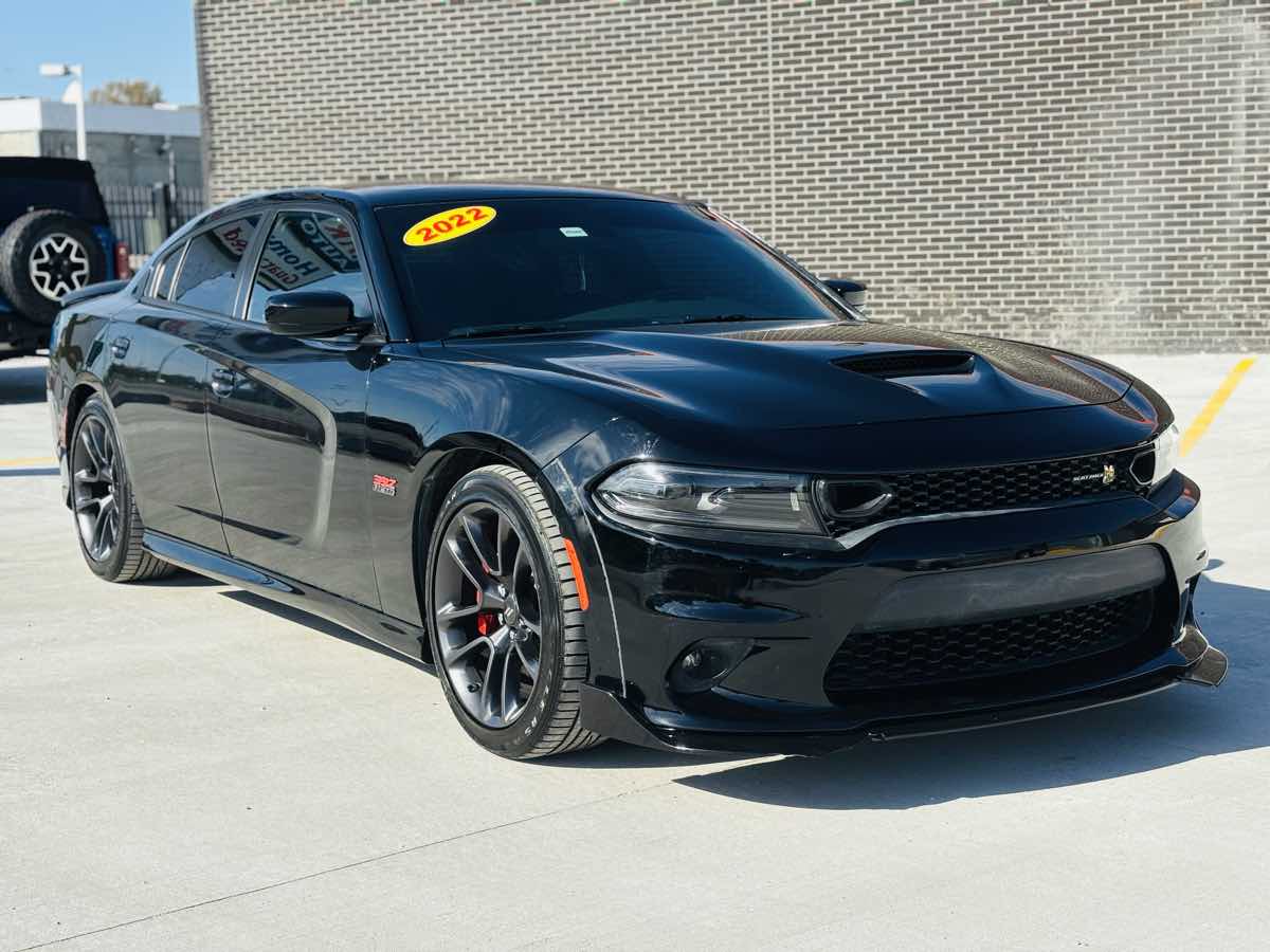 Photo 5 of this Dodge Charger