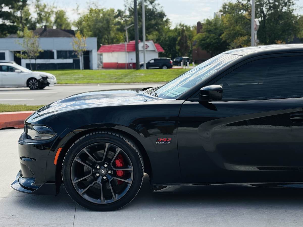Photo 16 of this Dodge Charger