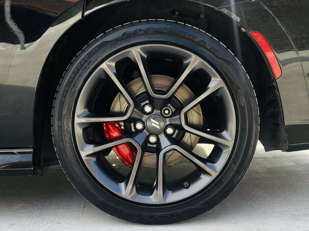 Photo 27 of this Dodge Charger