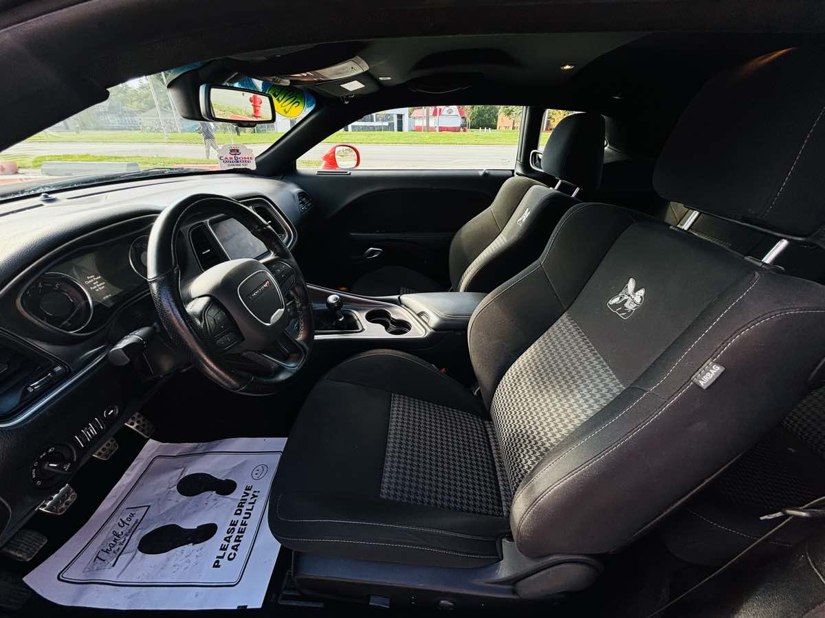 Photo 33 of this Dodge Challenger