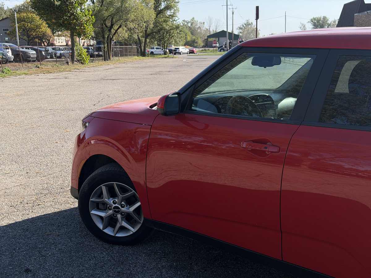 Photo 7 of this Kia Soul