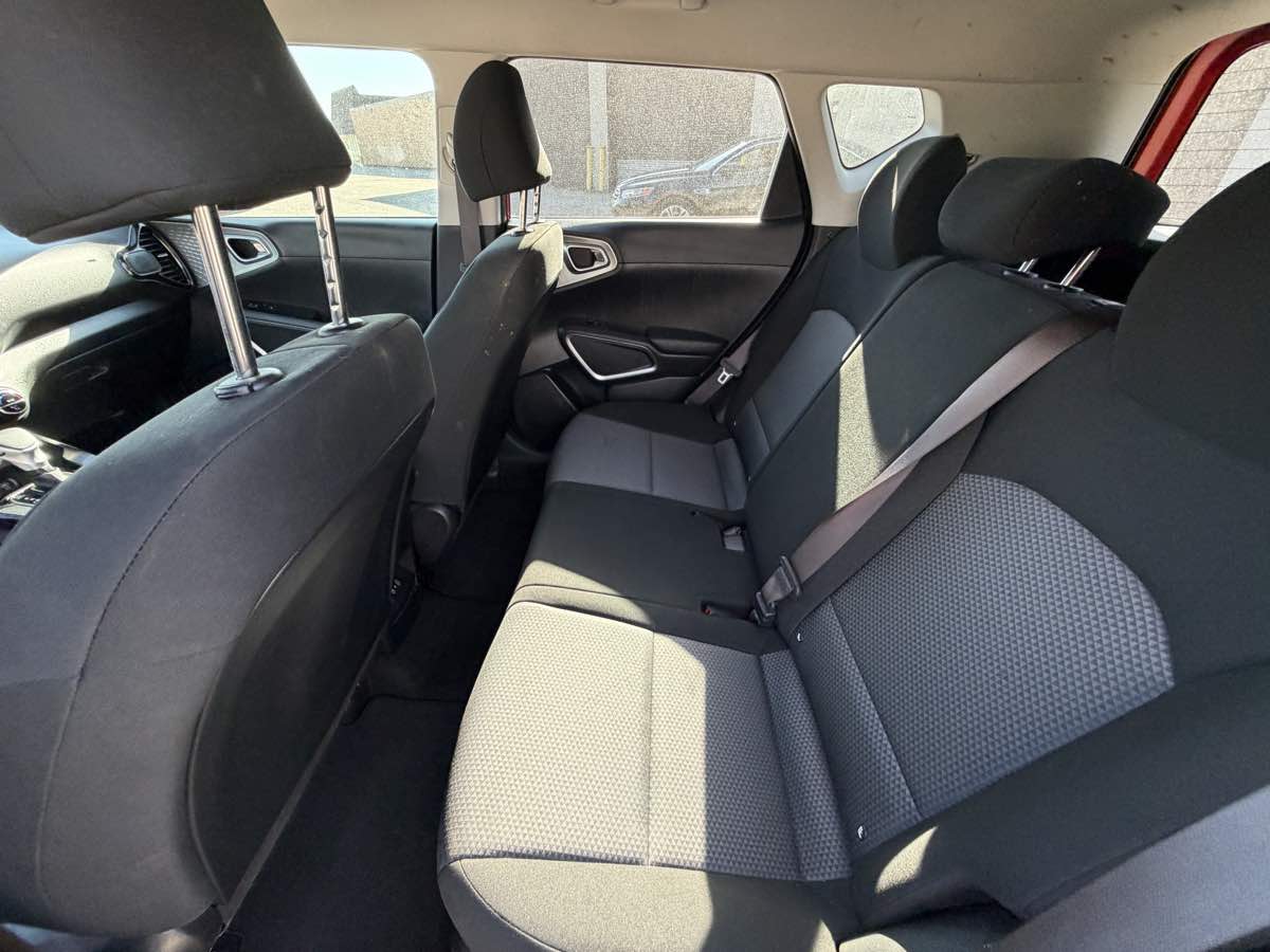 Photo 11 of this Kia Soul