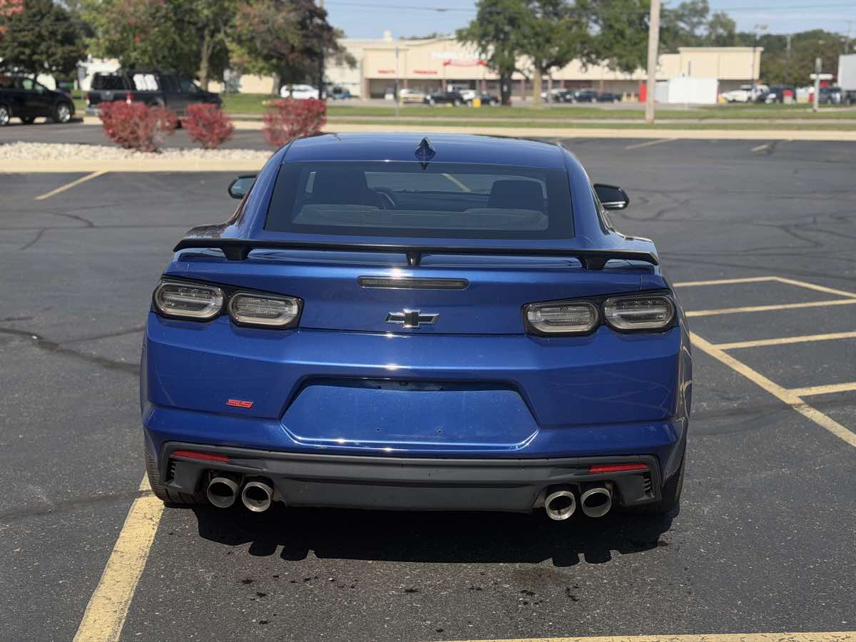Photo 5 of this Chevrolet Camaro