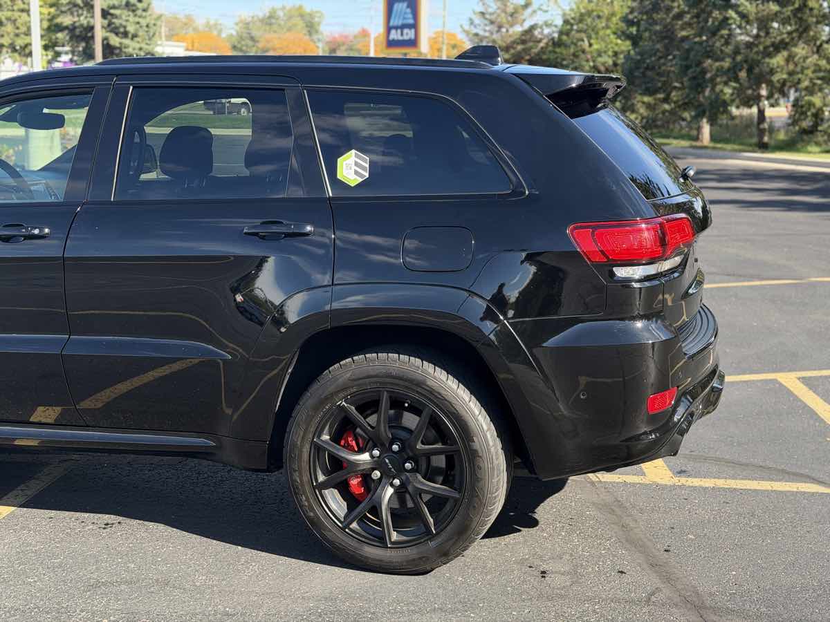Photo 6 of this Jeep Grand Cherokee