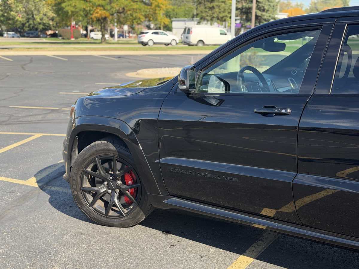 Photo 7 of this Jeep Grand Cherokee