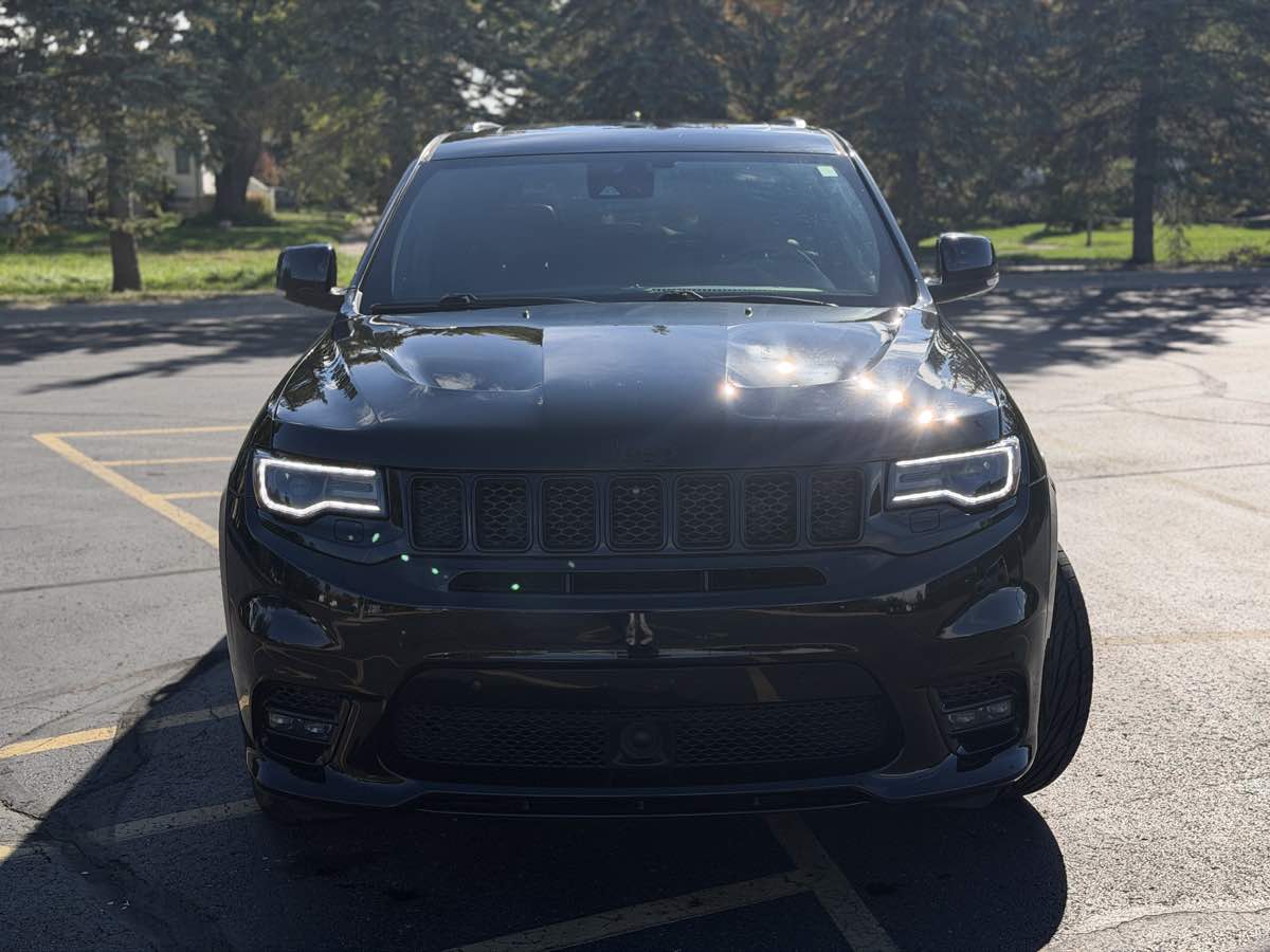 Photo 9 of this Jeep Grand Cherokee