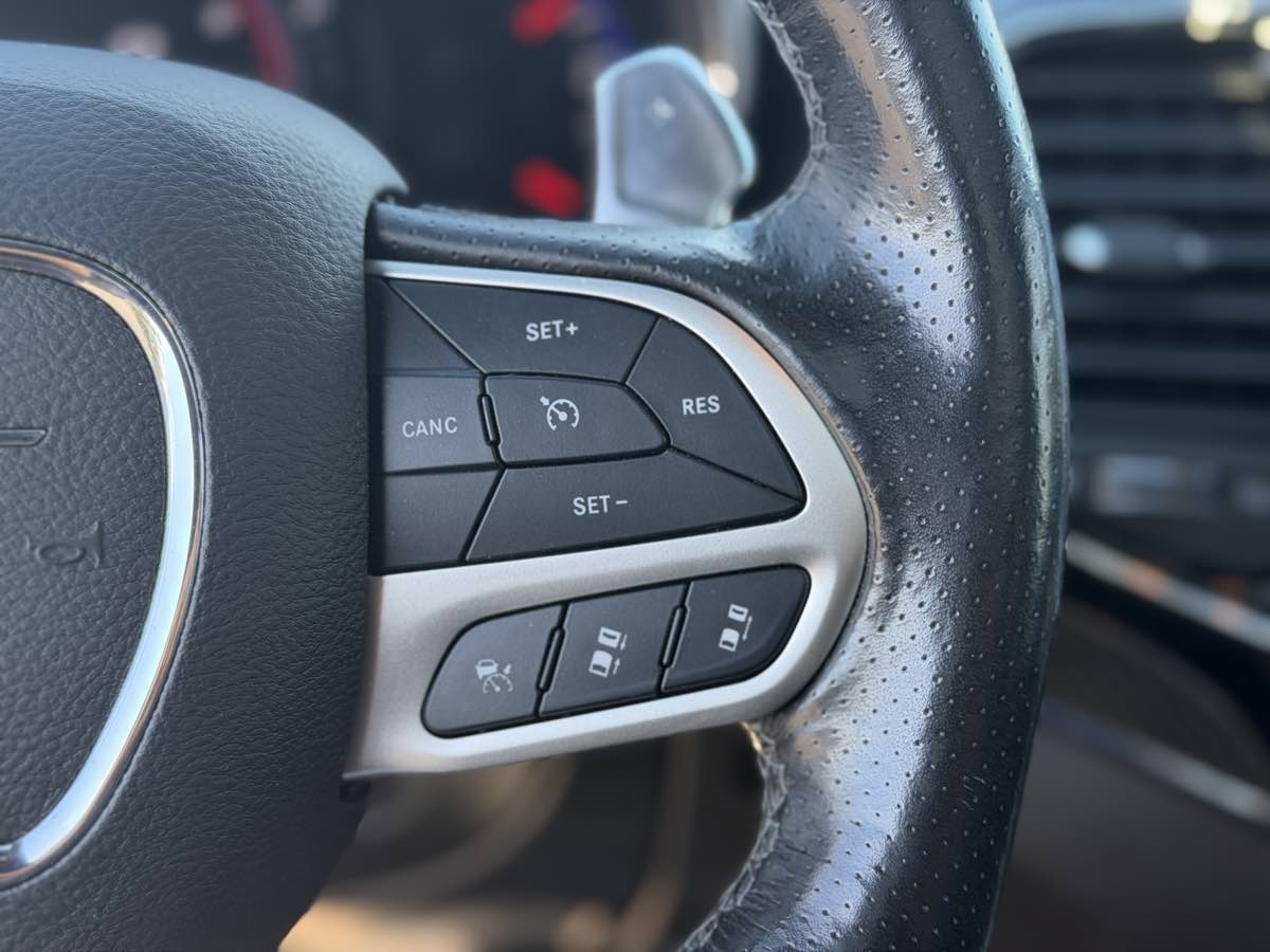 Photo 17 of this Jeep Grand Cherokee