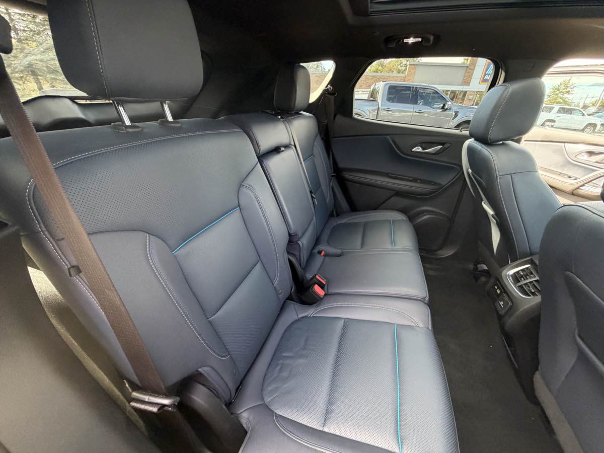 Photo 12 of this Chevrolet Blazer