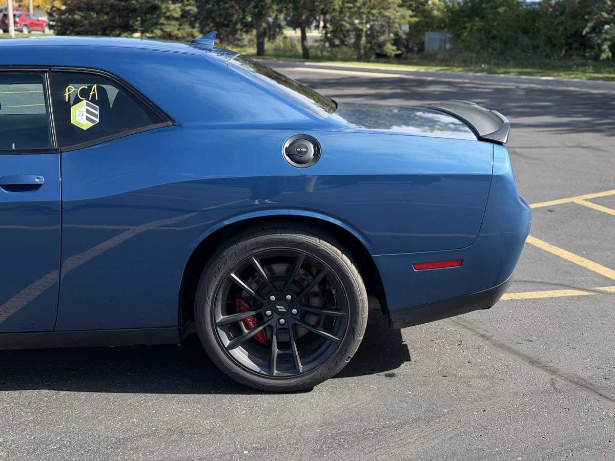 Photo 6 of this Dodge Challenger