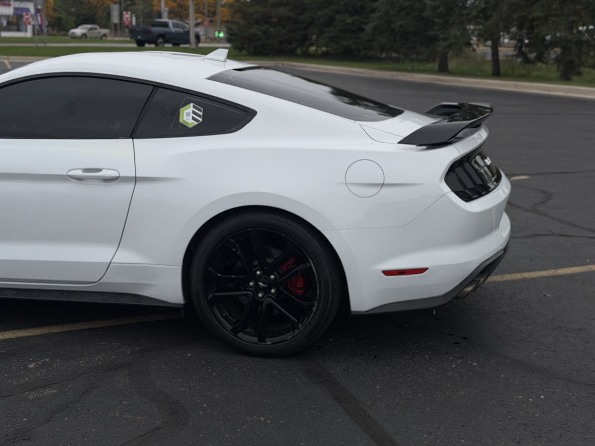 Photo 6 of this Ford Mustang
