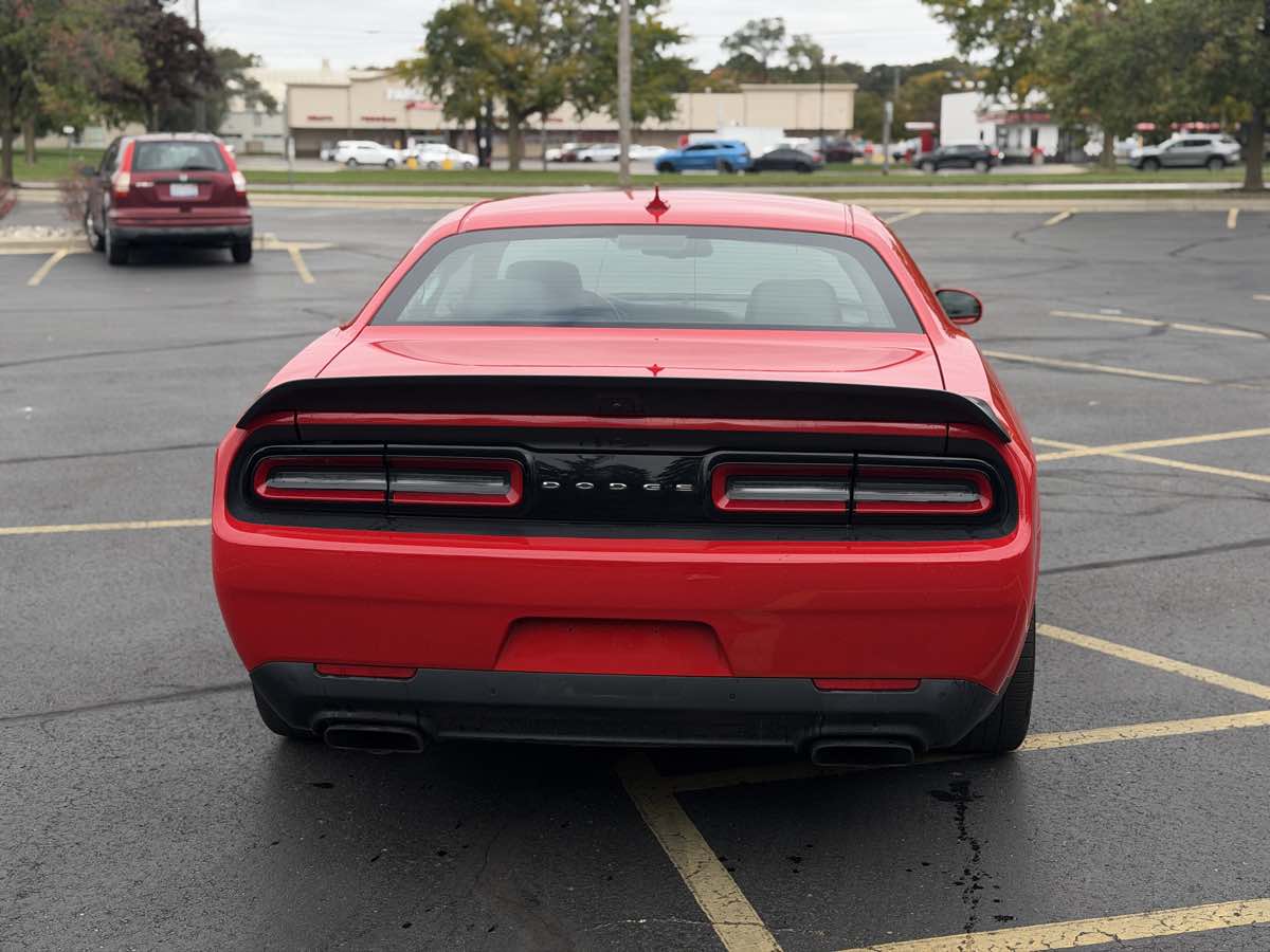 Photo 5 of this Dodge Challenger