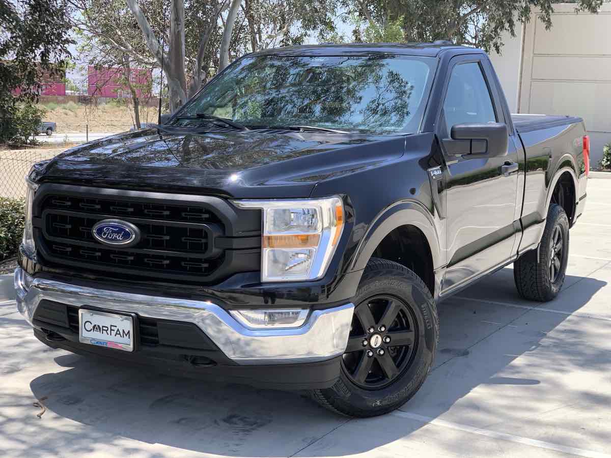 2021 Ford F-150 XL photo 3
