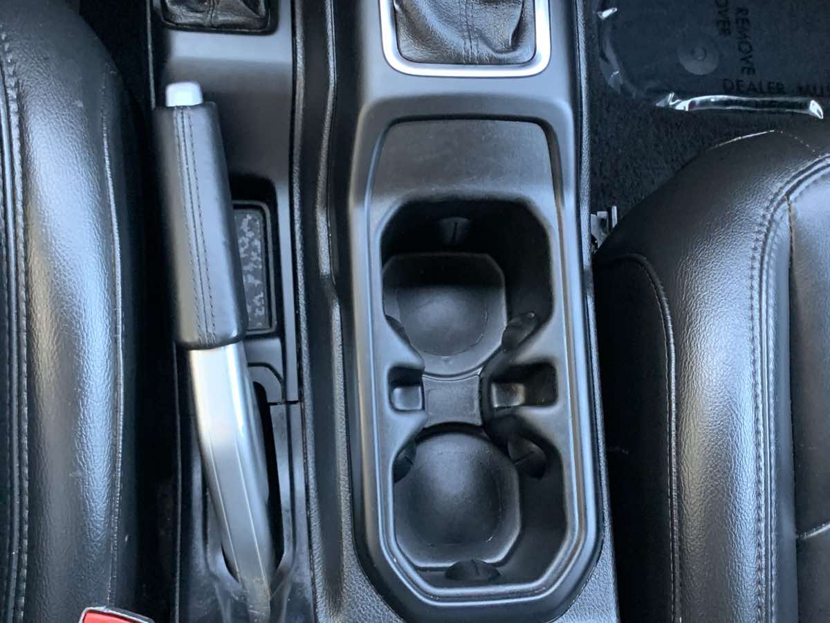 2021 Jeep Wrangler Unlimited Sahara Altitude photo 20