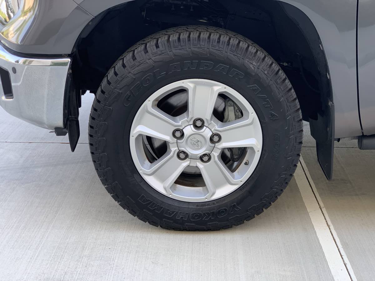 2016 Toyota Tundra SR5 photo 7