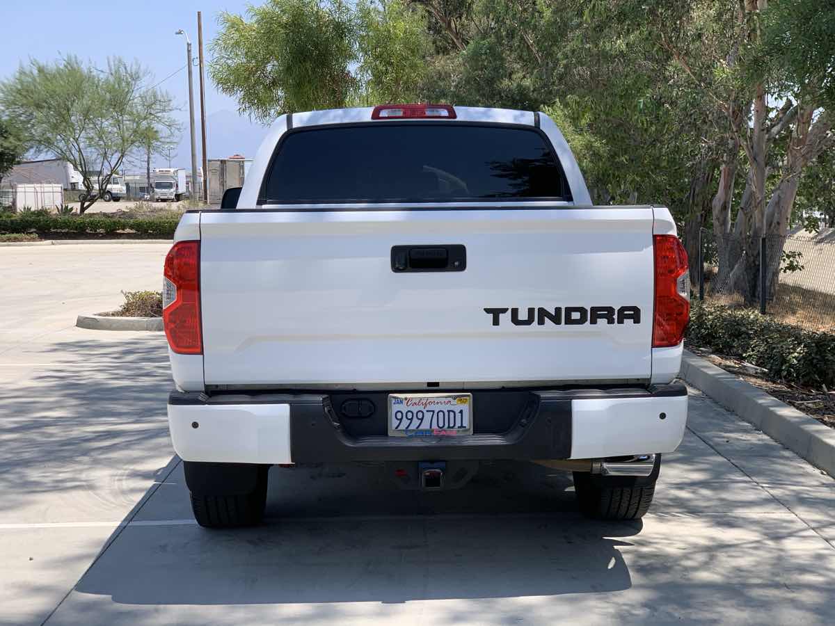 2015 Toyota Tundra Platinum Grade photo 4
