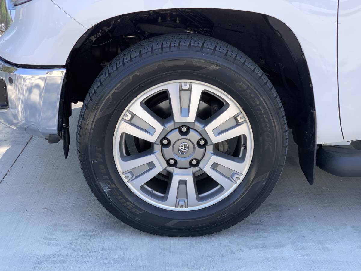 2015 Toyota Tundra Platinum Grade photo 7