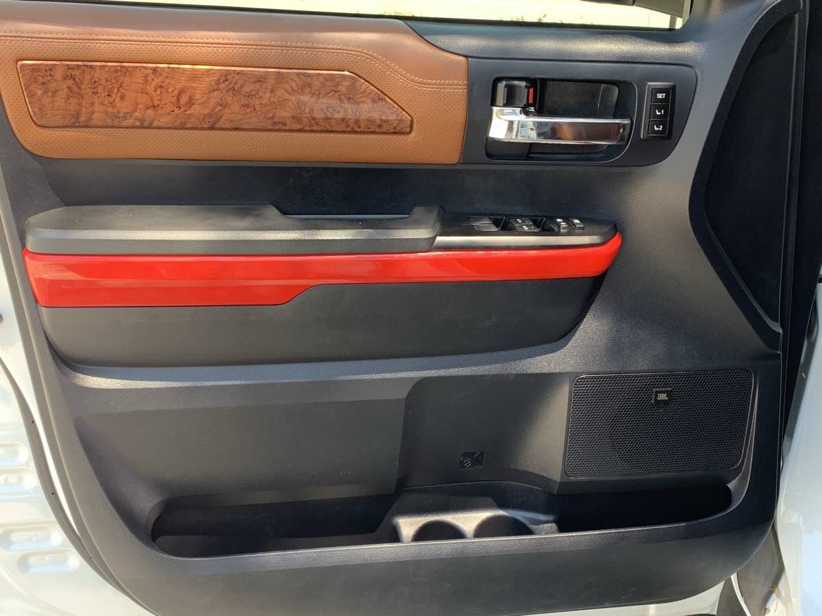 2015 Toyota Tundra Platinum Grade photo 8