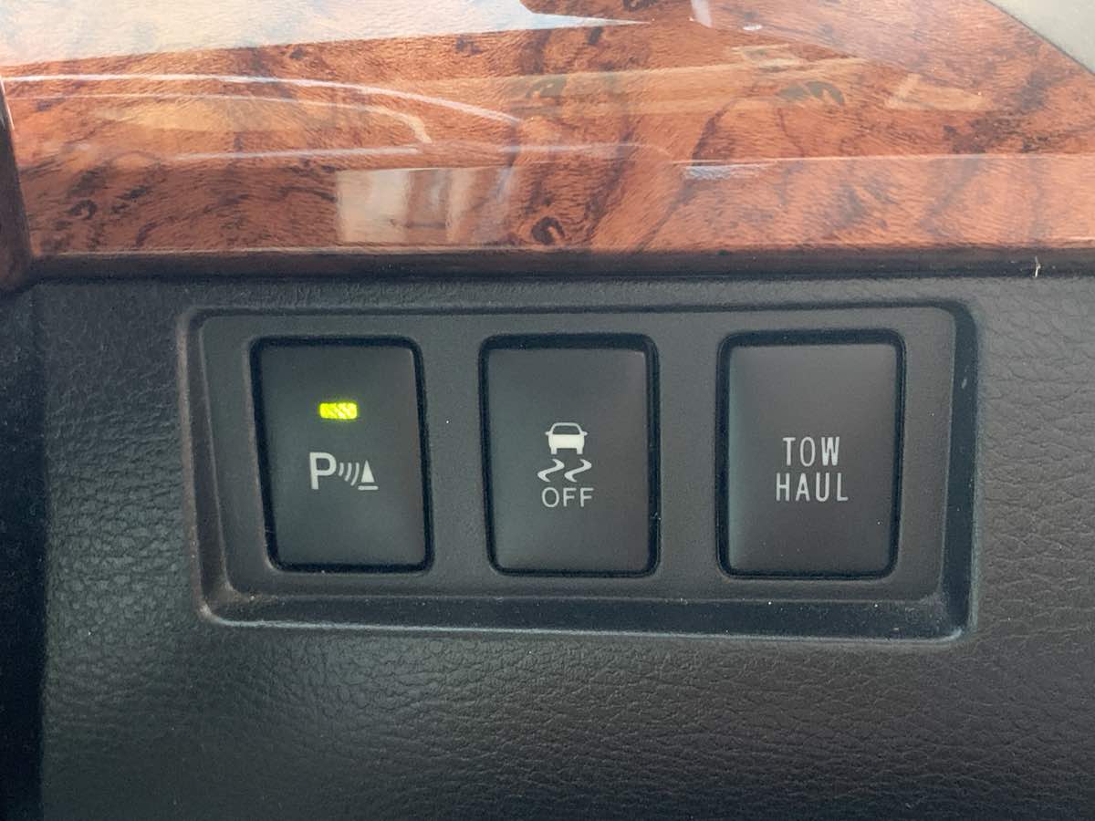 2015 Toyota Tundra Platinum Grade photo 17