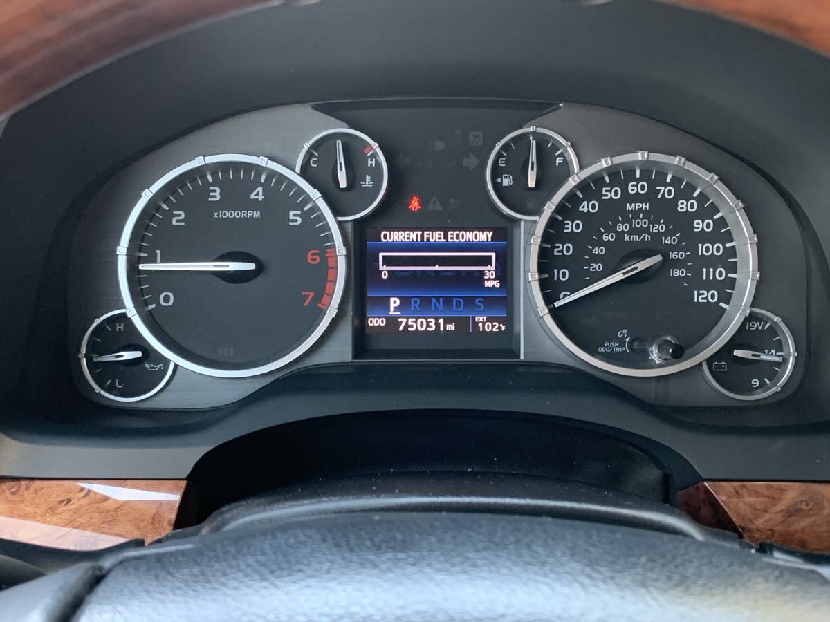 2015 Toyota Tundra Platinum Grade photo 18