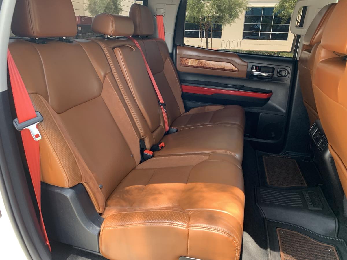 2015 Toyota Tundra Platinum Grade photo 28