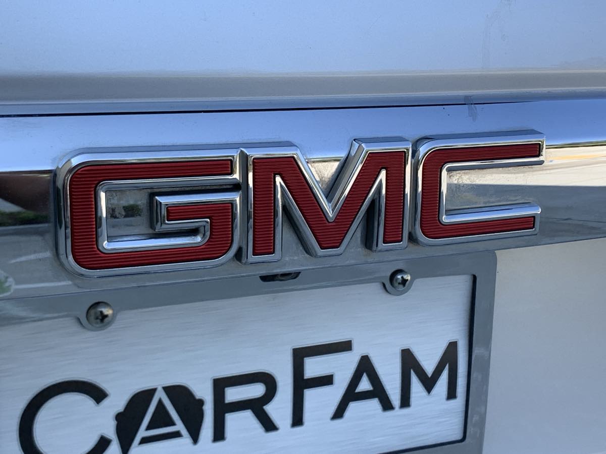 2020 GMC Yukon XL Denali - Photo 6